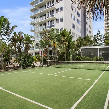 Boulevard Towers On Broadbeach-3