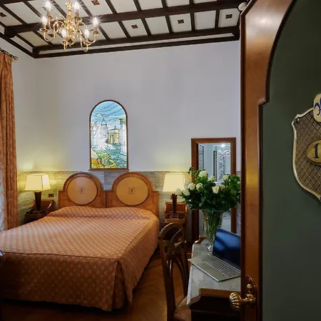 Hotel Farnese-3