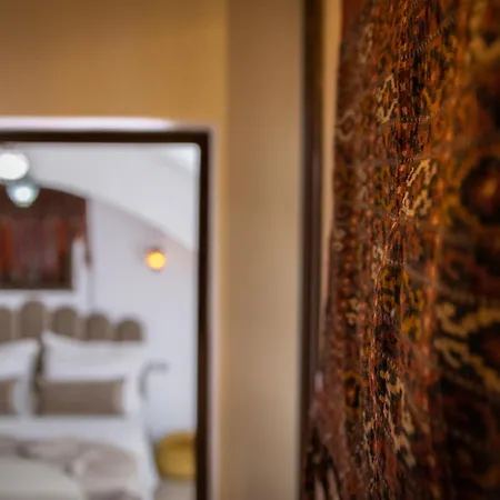 April Luxury Suites (Adults Only)-3