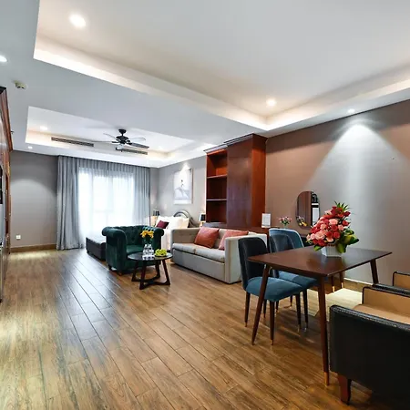 Sam Royal Apartment-3