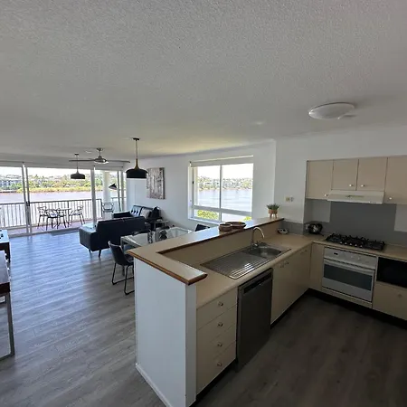 Goldsborough Place Apartments-2