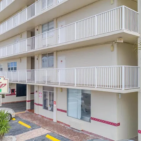 Oceanfront Oasis-3