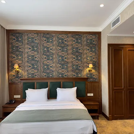 Midway Baku Hotel-3