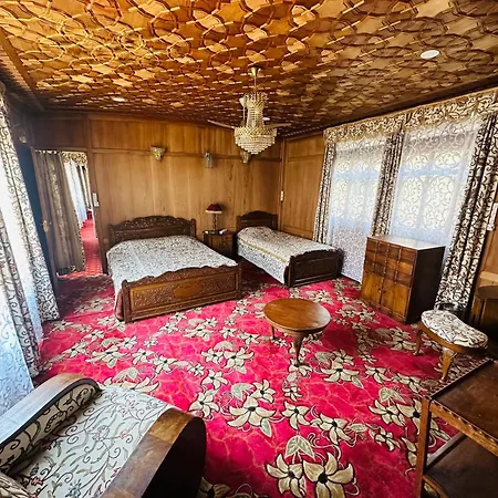 Houseboat New Pride Of Kashmir-2