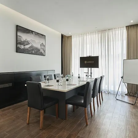 Luxcity Hotel & Apartment-2