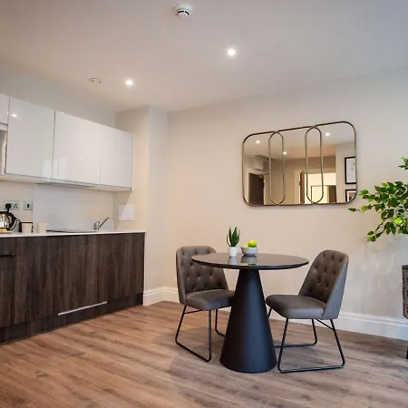 The Gresham Aparthotel-3