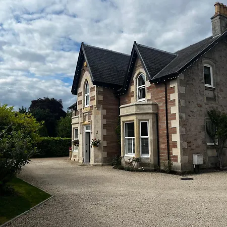 Beinn Mhor Lodge, 63 Culduthel Road-2