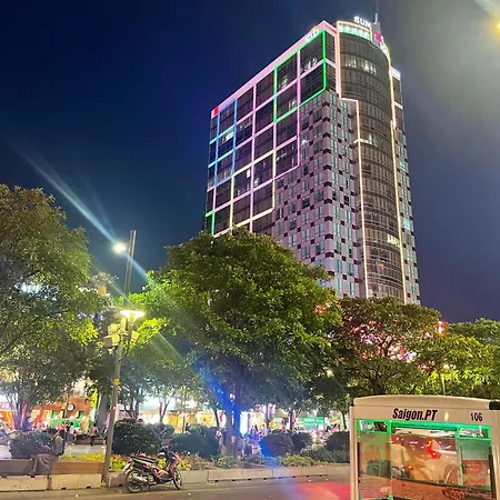 6Even Apartments - Pho Di Bo Nguyen Hue-2