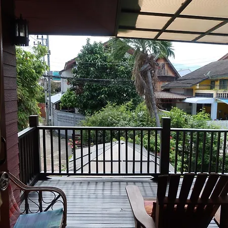 Banjai Garden Guesthouse-3