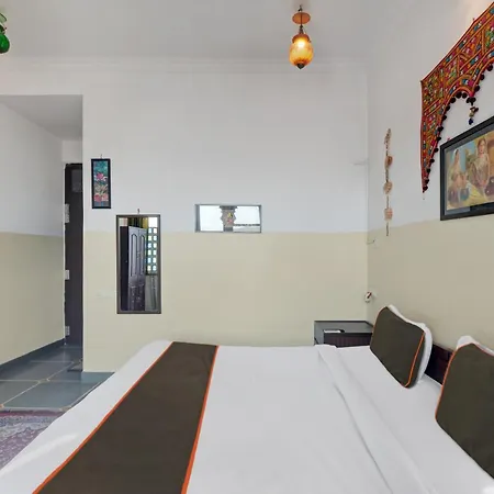 Hotel Girnar Villa-2