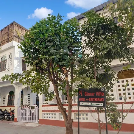 Hotel Girnar Villa-3