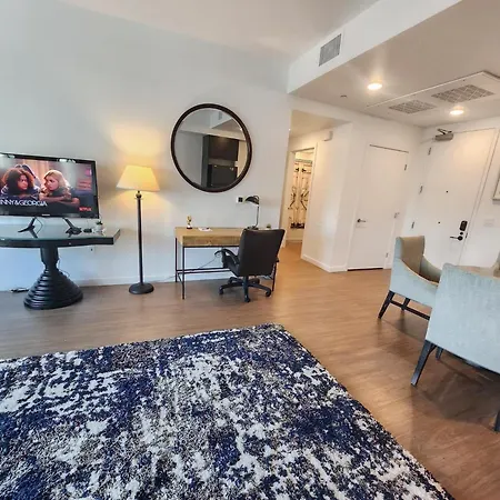 Stayspro - Cityscape Luxury Rental Homes In The Heart Of Los Angeles-3