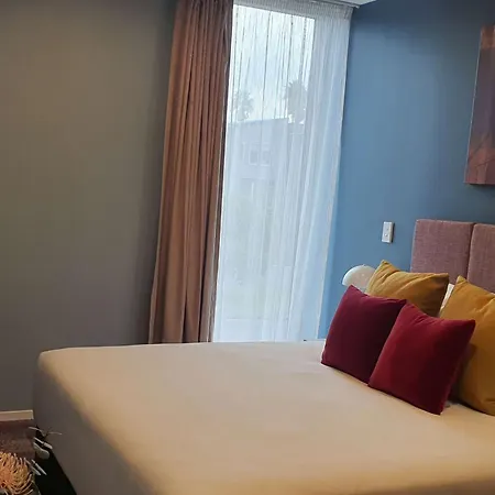 La Quinta By Wyndham Parnell Auckland-3