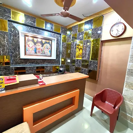 Goroomgo Sahoo Palace Puri - Prime Location Near Sea Beach - Excellent Service With Parking Facilities-2