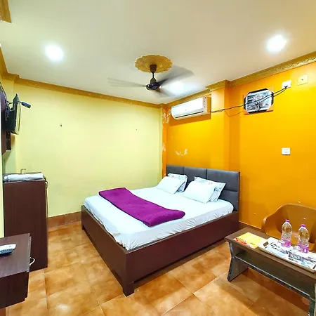 Goroomgo Sahoo Palace Puri - Prime Location Near Sea Beach - Excellent Service With Parking Facilities-3