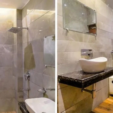 Hotel Golden Velvet-2