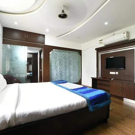 Gayathri Heights Serviced Apartments & Apartment Hotel In Hyderabad-3
