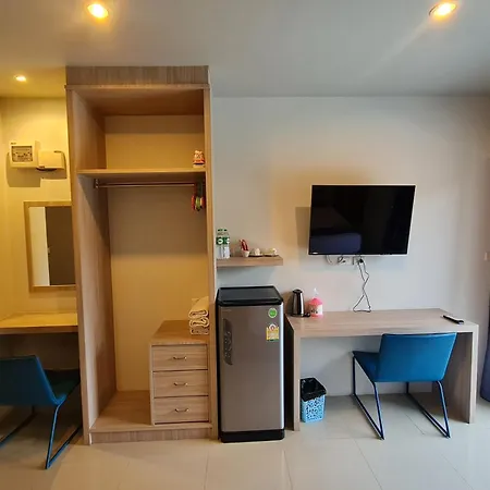 Carpio Hotel Phuket-3