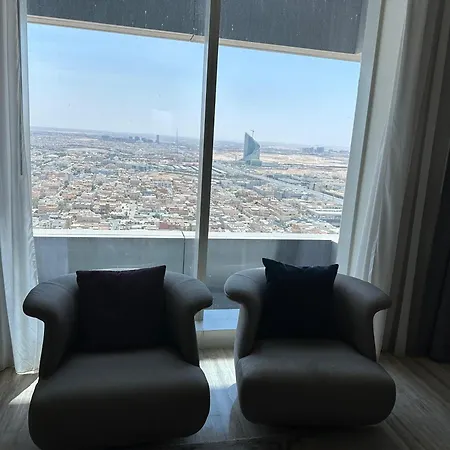 Luxury Apartment In Damac Towers-2