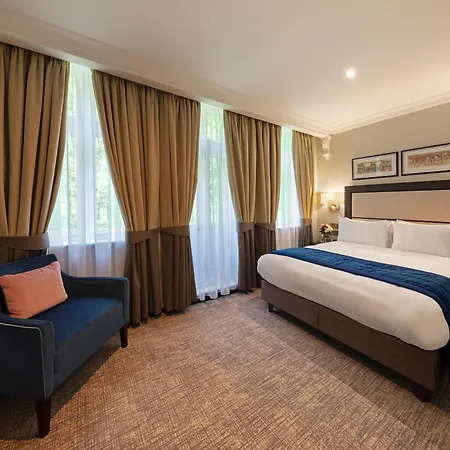 Wellington Hotel By Blue Orchid-2