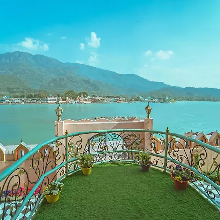 The Neeraj Ganga Heritage Palace-3