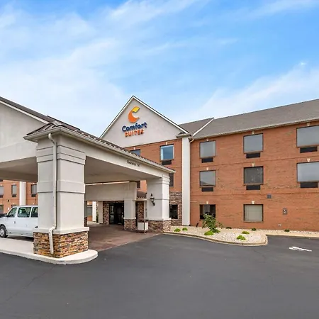 Comfort Suites Louisville Airport-2