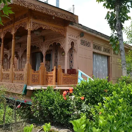 The Heritage Group Of Houseboats-2