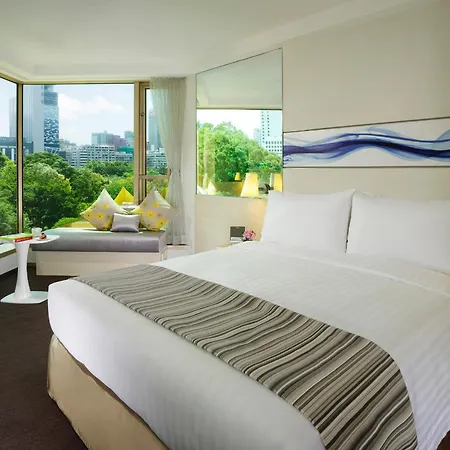 The Royal Pacific Hotel & Towers-3