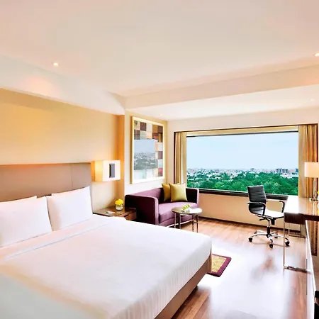 Courtyard By Marriott Chennai-3