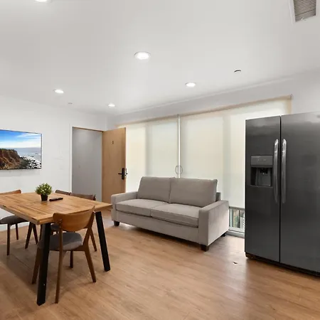 Charming Urban Retreat Near Usc In La- Private Room With Share Living Room With Kitchen-2
