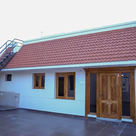 7 Hills Serene Homestay-3
