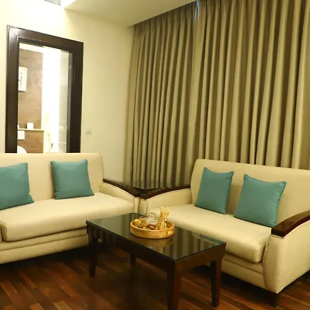 Deventure Sarovar Portico Kapashera, New Delhi-3