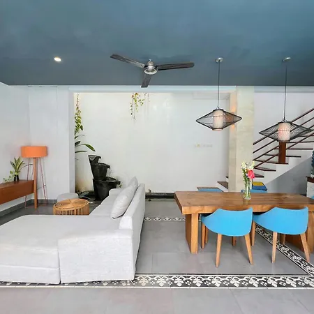 Apple Villa & Suite Seminyak-3