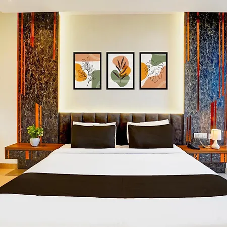 Super Townhouse Oak Sector 116 Noida-2