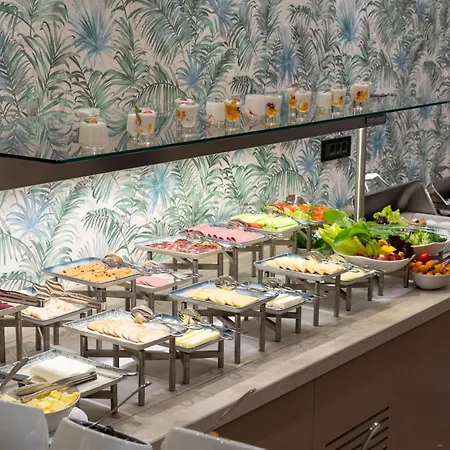 Hallmark Hotel & Spa Istanbul-3