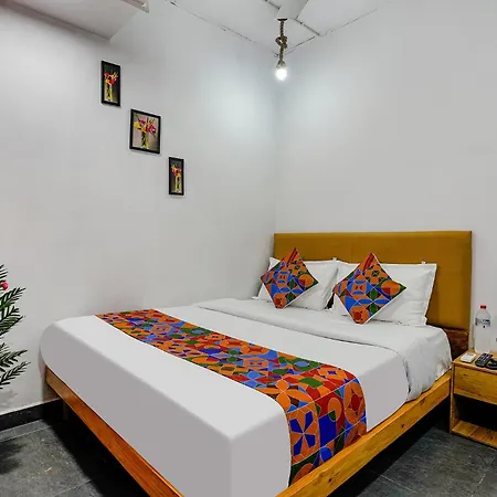 Hotel Skycity, Best Luxurious Hotel Ac Rooms In Surat-2