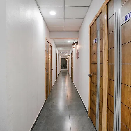 Hotel Skycity, Best Luxurious Hotel Ac Rooms In Surat-3