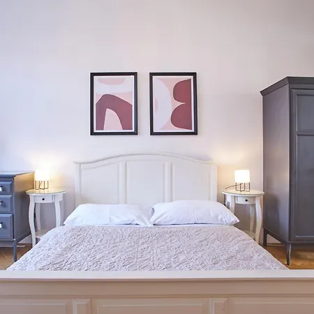 Charles Bridge Premium Residence-2