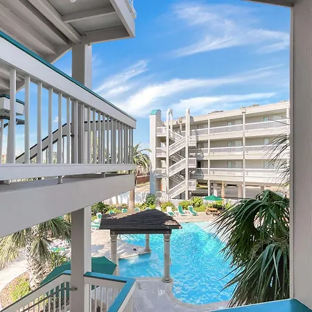 Cozy Galveston Beach Front Condo-2