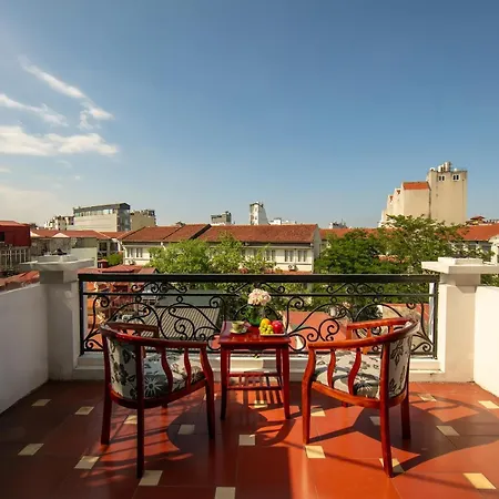 Delica Premium Hotel-2