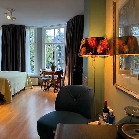 Decor Canal House-2
