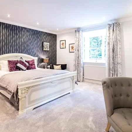 Derby Manor-2