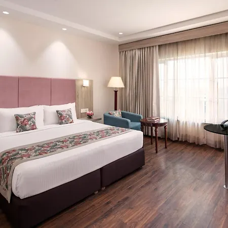 Nidhivan Sarovar Portico Vrindavan-2