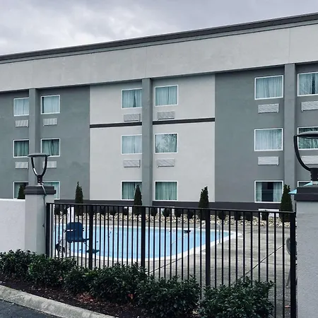 Sleep Inn & Suites West Knoxville-2