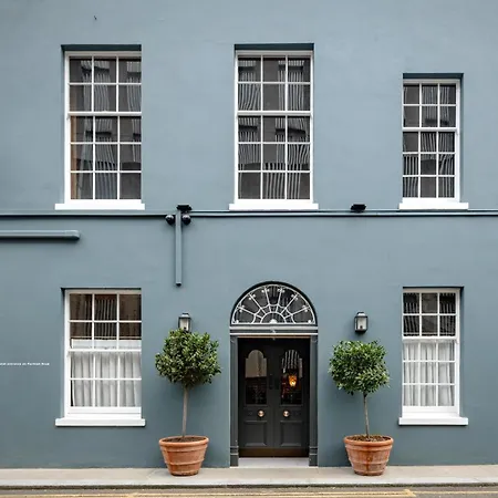 No. 30 Knightsbridge-3