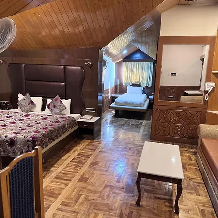 Opera Inn-2