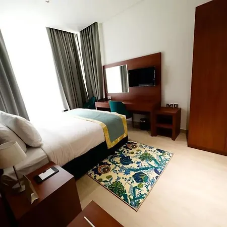 Baniyas Plaza Hotel Apartments-2
