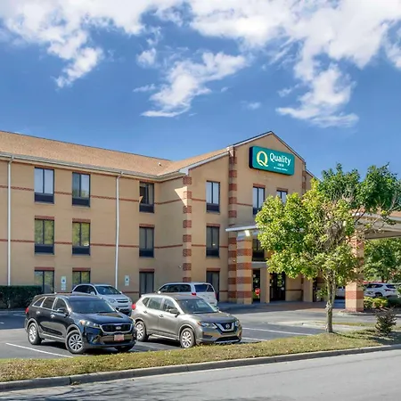 Quality Inn Raleigh Downtown-3