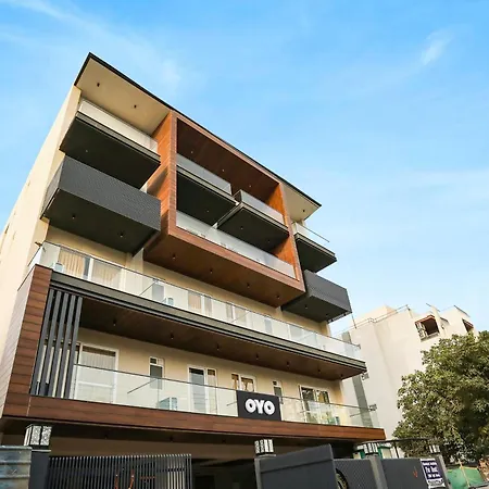 Super Townhouse Ma-32-3