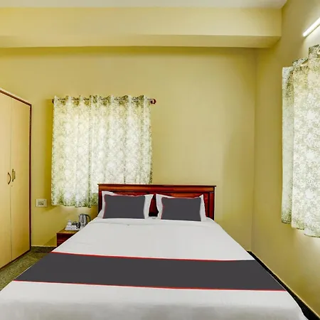 Collection O Relax Stay Apartments-3